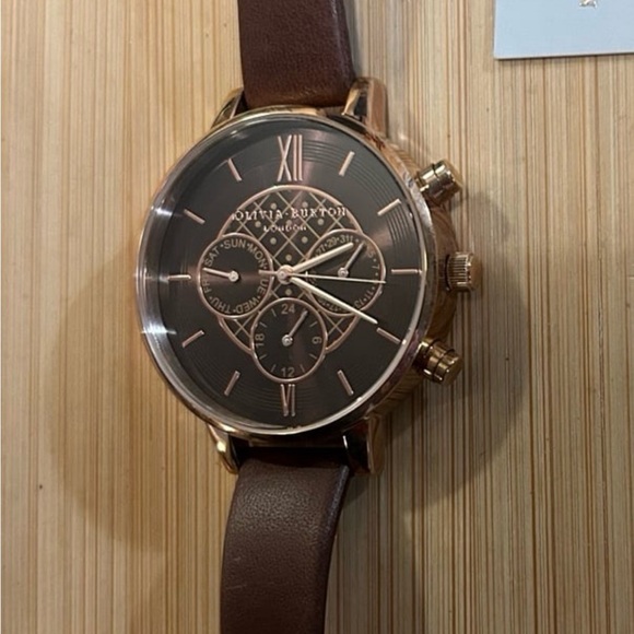 OLIVIA BURTON WATCH WITH 38mm BROWNISH ROSE  GOLD CHRONOGRAPH FACE. - Picture 4 of 9
